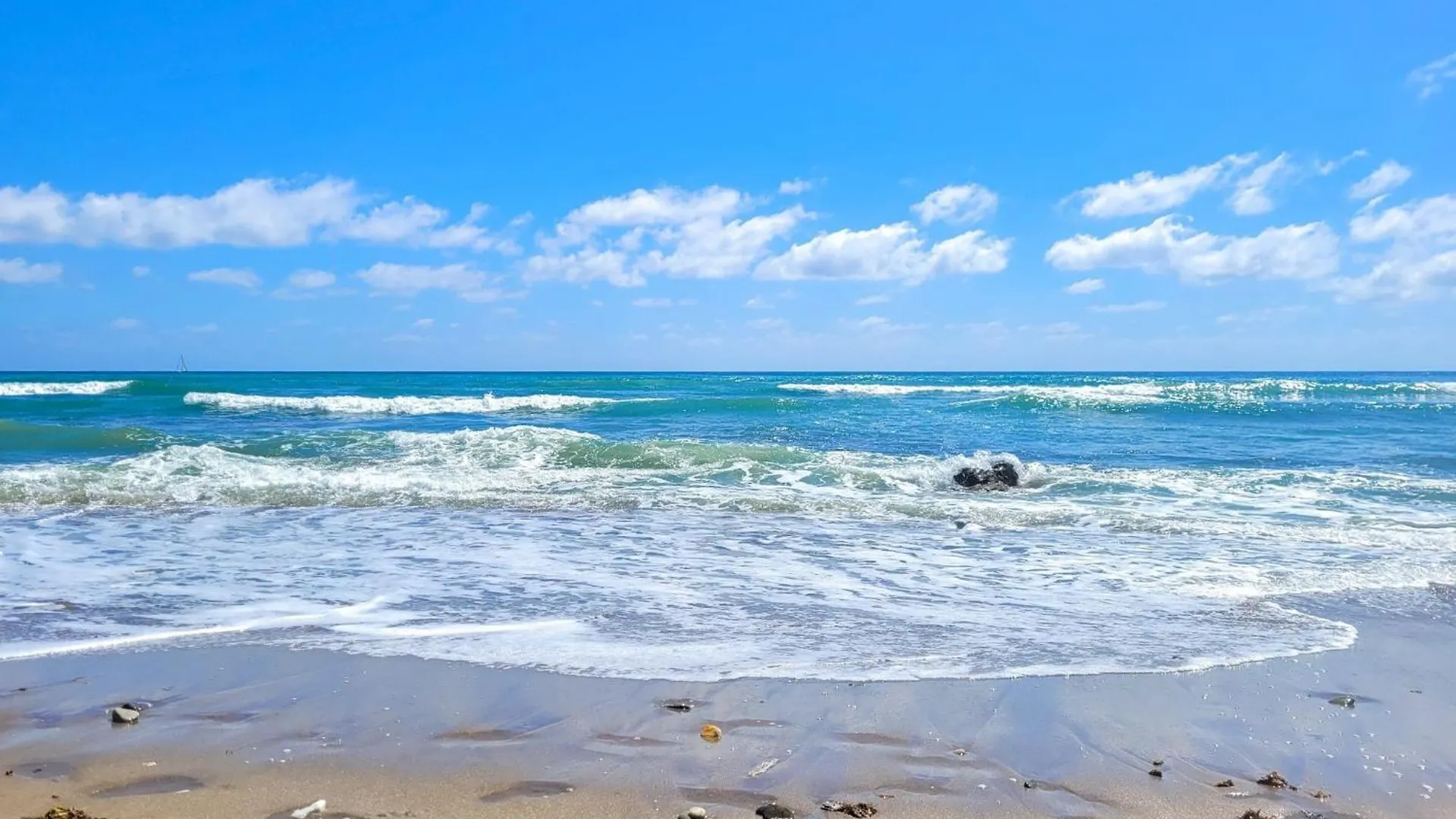 Two Bed House In Calahonda Just 1Km To The Beach MIJAS COSTA 0*,  Spain