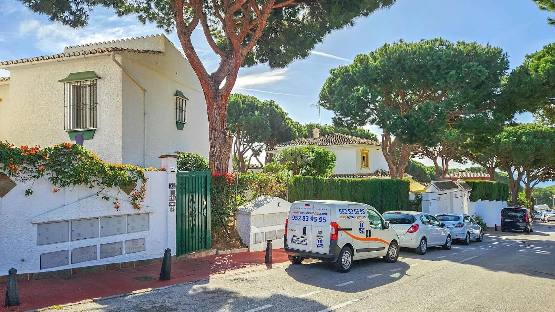 Hébergement de vacances Two Bed House In Calahonda Just 1Km To The Beach Mijas Espagne